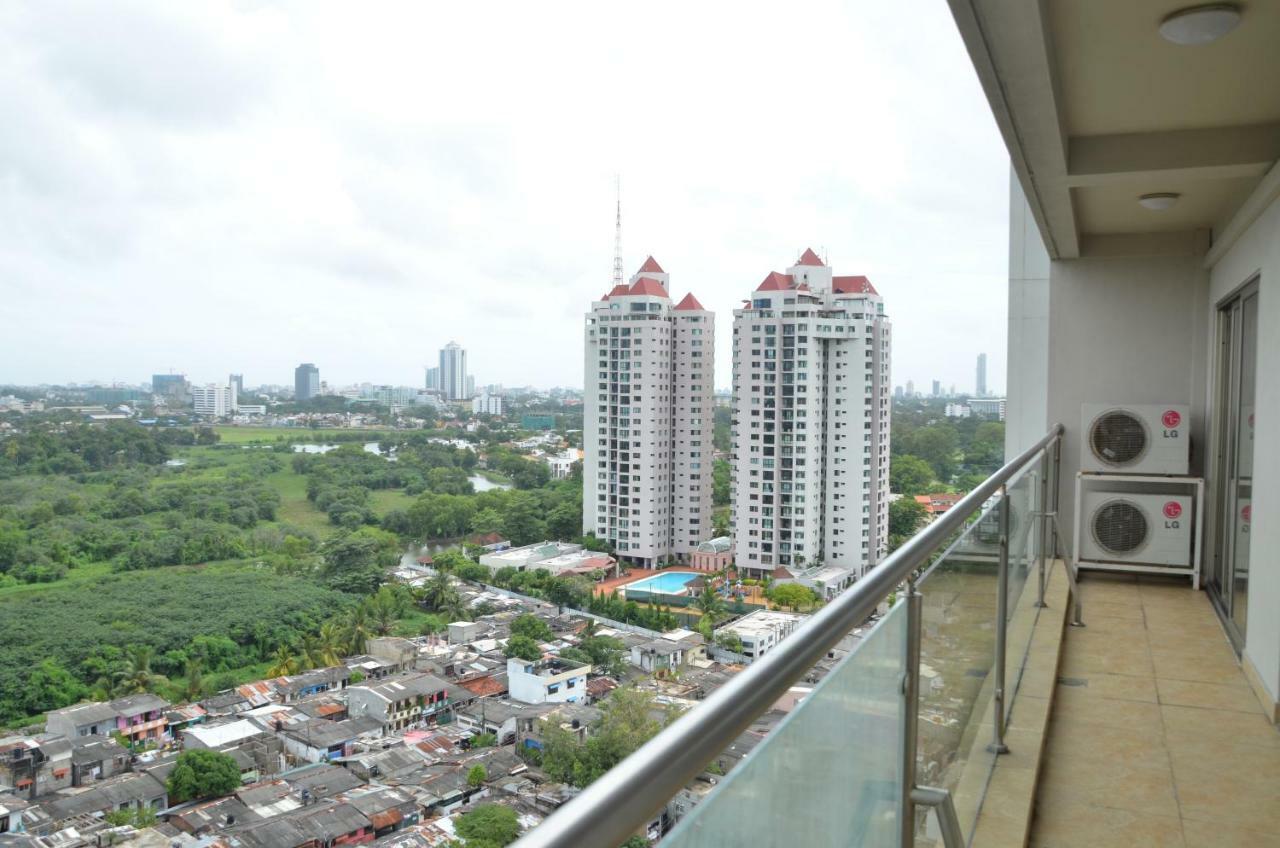 Atrium - Iconic Apartment Sri Jayewardenepura Kotte Luaran gambar